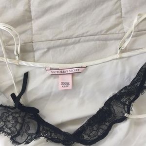 Victoria's Secret Intimates & Sleepwear - Victoria Secret Lingerie sexy satin Layering Slip Victoria's Secret Intimates & Sleepwear - Victoria Secret Lingerie sexy satin Layering Slip